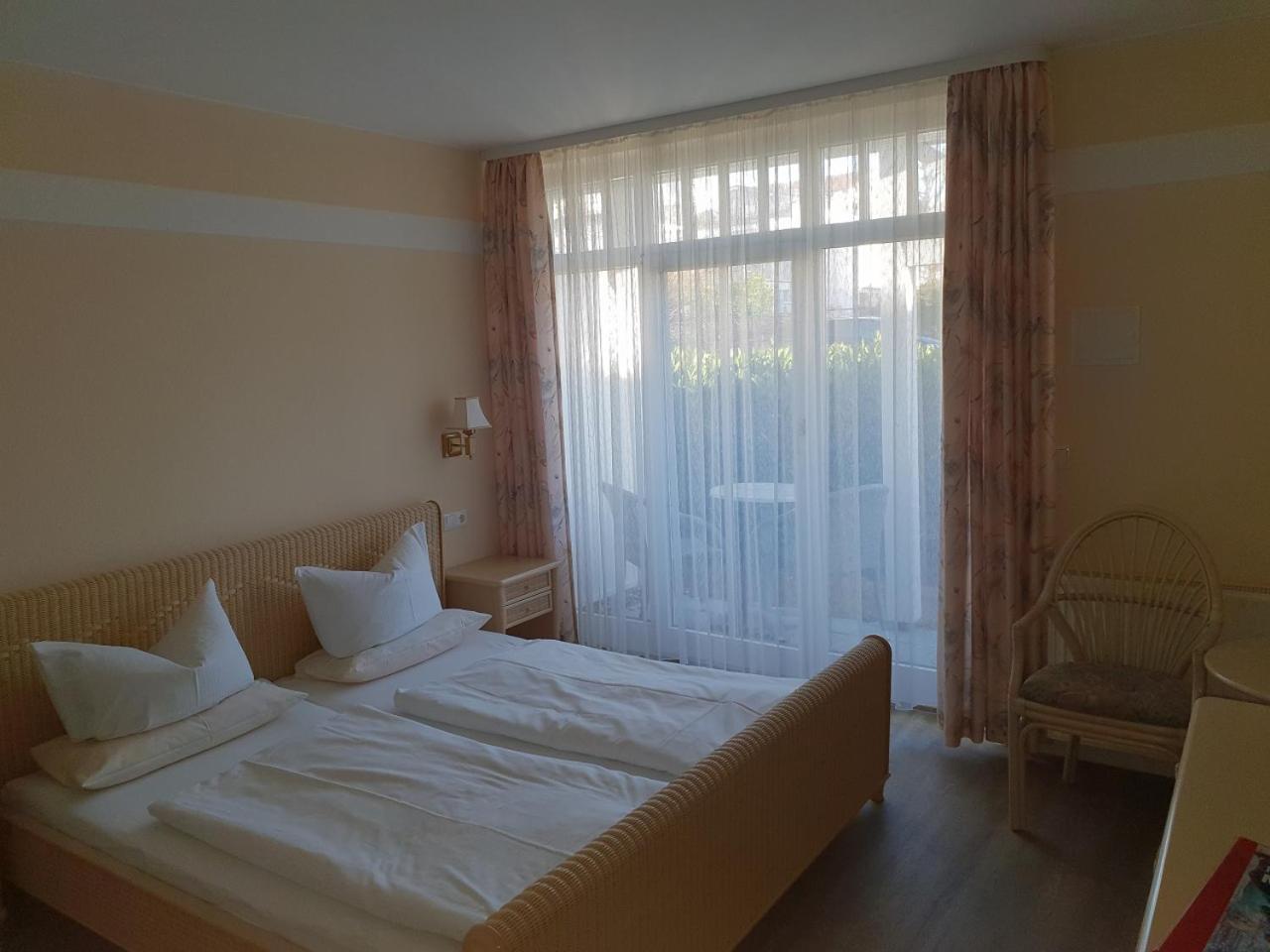 Hotel Rosenhof Ostseebad Kühlungsborn Rum bild